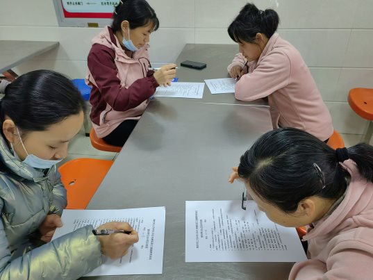 南京市上元中学红十字会开展世界卫生日宣传教育活动4