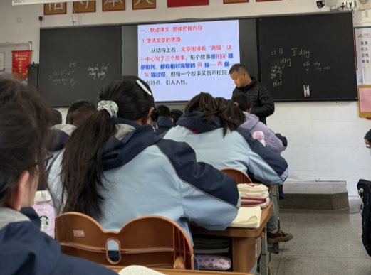 09CDF90683119433C438629B5C14D465