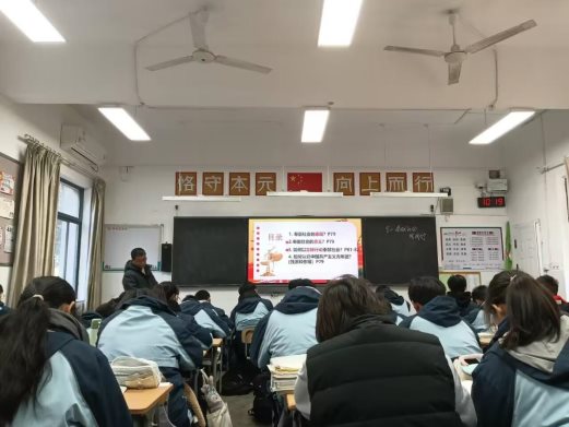 71ABEAA3666BFA3D5A49DD57E1F5A74A