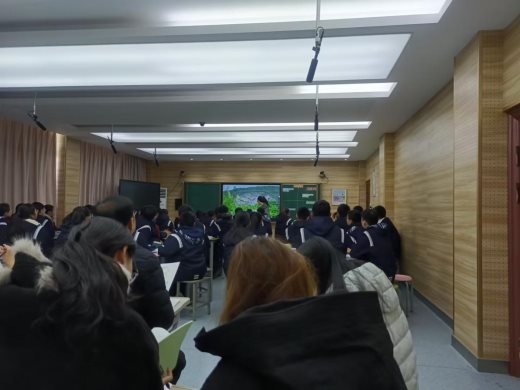 18D315E145CDE20800C4140A322DEB44