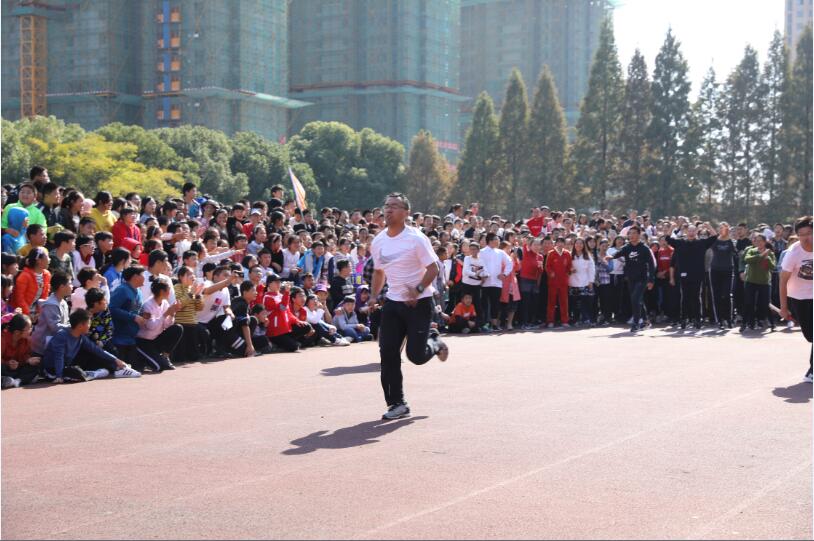 开跑13.jpg